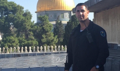 القدس: سلطات الاحتلال تقرر إبعاد الحارس حمزة نمر عن الأقصى