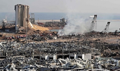 وزير الدفاع الأمريكي إسبر: لم يتضح بعد ما إذا كان انفجار مرفأ بيروت هجوما متعمدا أم حادثا