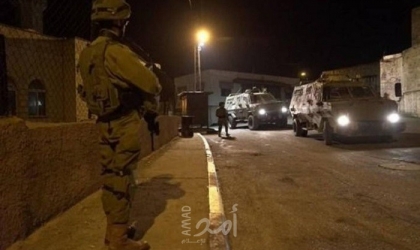 محدث .. جيش الاحتلال يعتقل عدد من المواطنين ويستدعي 6 آخرين في الضفة الغربية