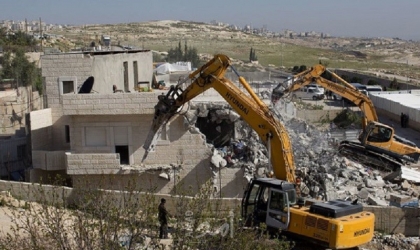 السلطات الإسرائيلية تهدم منزلاً في "الطيرة"