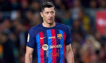 ليفاندوفسكي يعلن رحيله عن برشلونة بعد 4 سنوات من الإنجازات