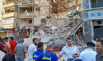 انهيار مبنى من (13) طابقا في الإسكندرية: عدد كبير من السكان تحت الأنقاض
