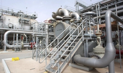 وزير النفط الإيراني ونظيره السعودي يبحثان الاستثمارات في قطاع الطاقة