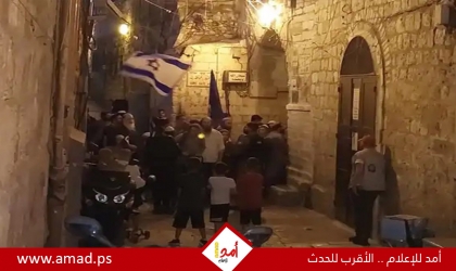 فرانس برس: تجّار القدس القديمة يحاولون إصلاح ما خربه متطرفو مسيرة الأعلام اليهود