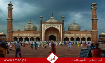 هدم مسجد يعود لقرون في العاصمة الهندية