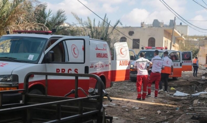 الهلال الأحمر الفلسطيني يطالب بإنقاذ مسعف محتجز ويكشف تفاصيل حادثة "صلاح الدين" - فيديو