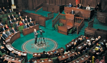 تعديل القانون الانتخابي في تونس يثير جدلا واسعا وسط اتهامات متبادلة!
