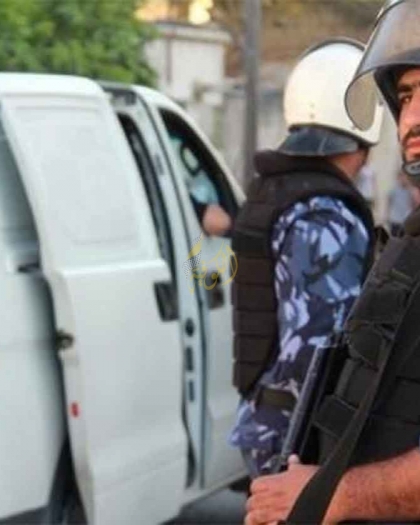 غزة: شرطة دير البلح تُلقي القبض على لص محترف هارب