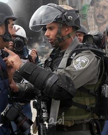 76 انتهاكًا من قبل سلطات الاحتلال بحق الصحفيين الفلسطينيين خلال الأشهر الثلاثة الماضية