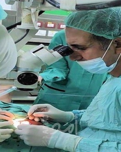 مجمع ناصر الطبي يستأنف إجراء العمليات الجراحية في قسم جراحة العيون