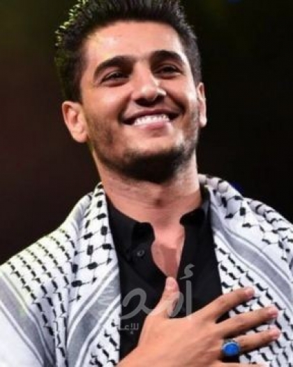 عساف يطرح أحدث أغانيه باللهجة اللبنانية "بالحب منوقع" - فيديو
