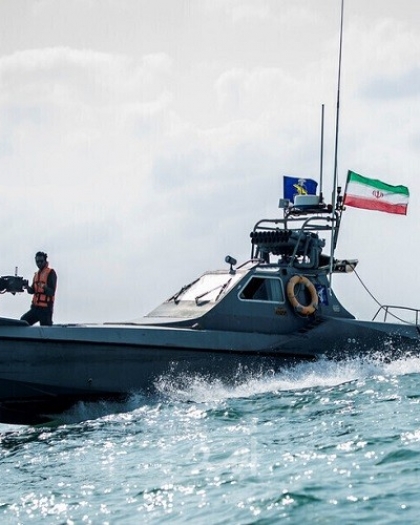 البحرية الإيرانية تصد "هجوما" على سفينة في البحر الأحمر