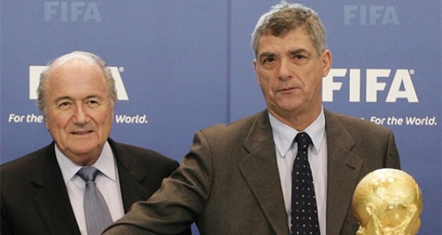رئيس الاتحاد الإسباني لكرة القدم ماريا فيلار مع بلاتر